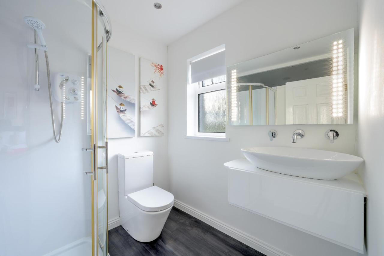 Willow House Bed & Breakfast And Orchard Studios Self Catering リマバディ エクステリア 写真