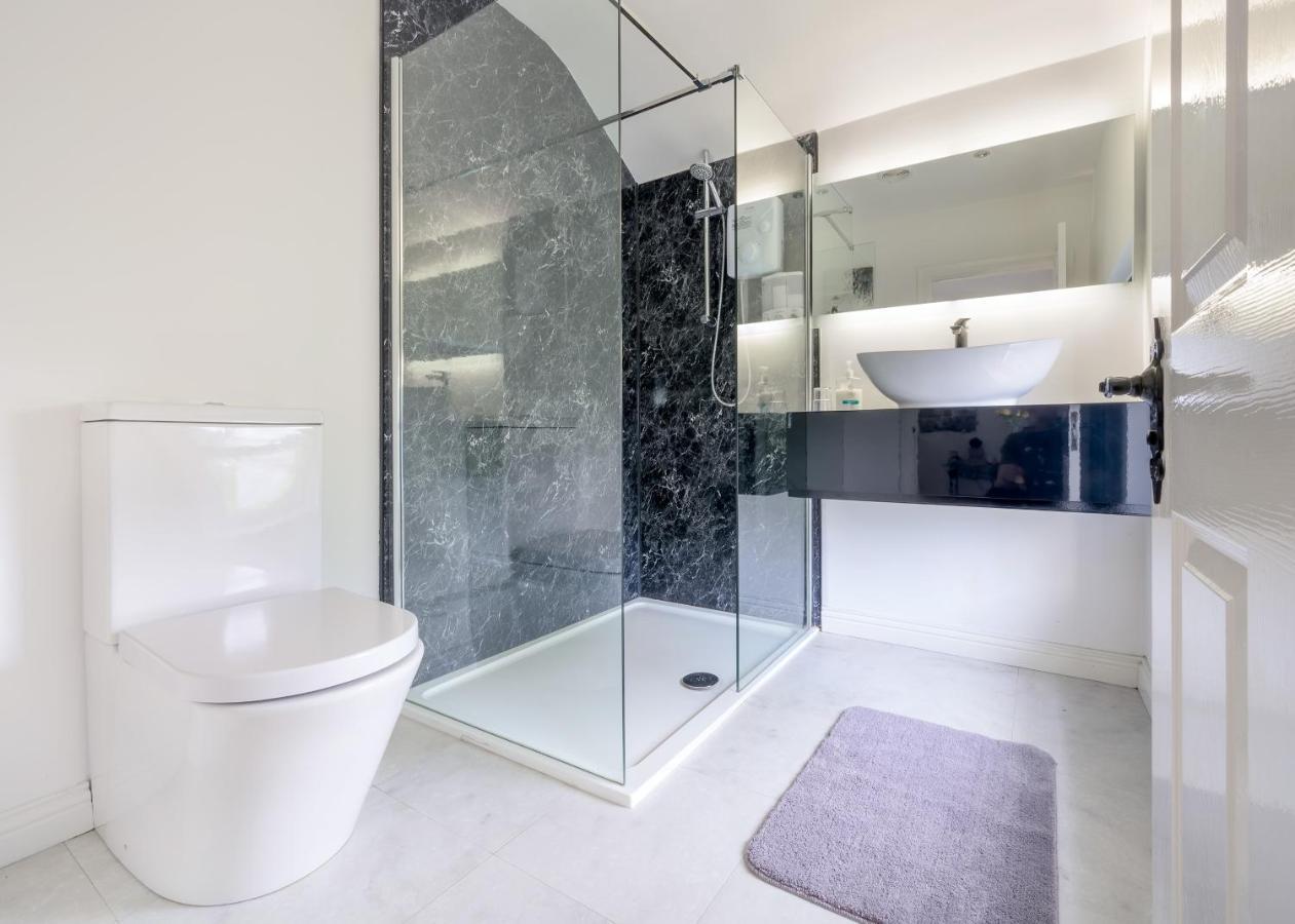 Willow House Bed & Breakfast And Orchard Studios Self Catering リマバディ エクステリア 写真