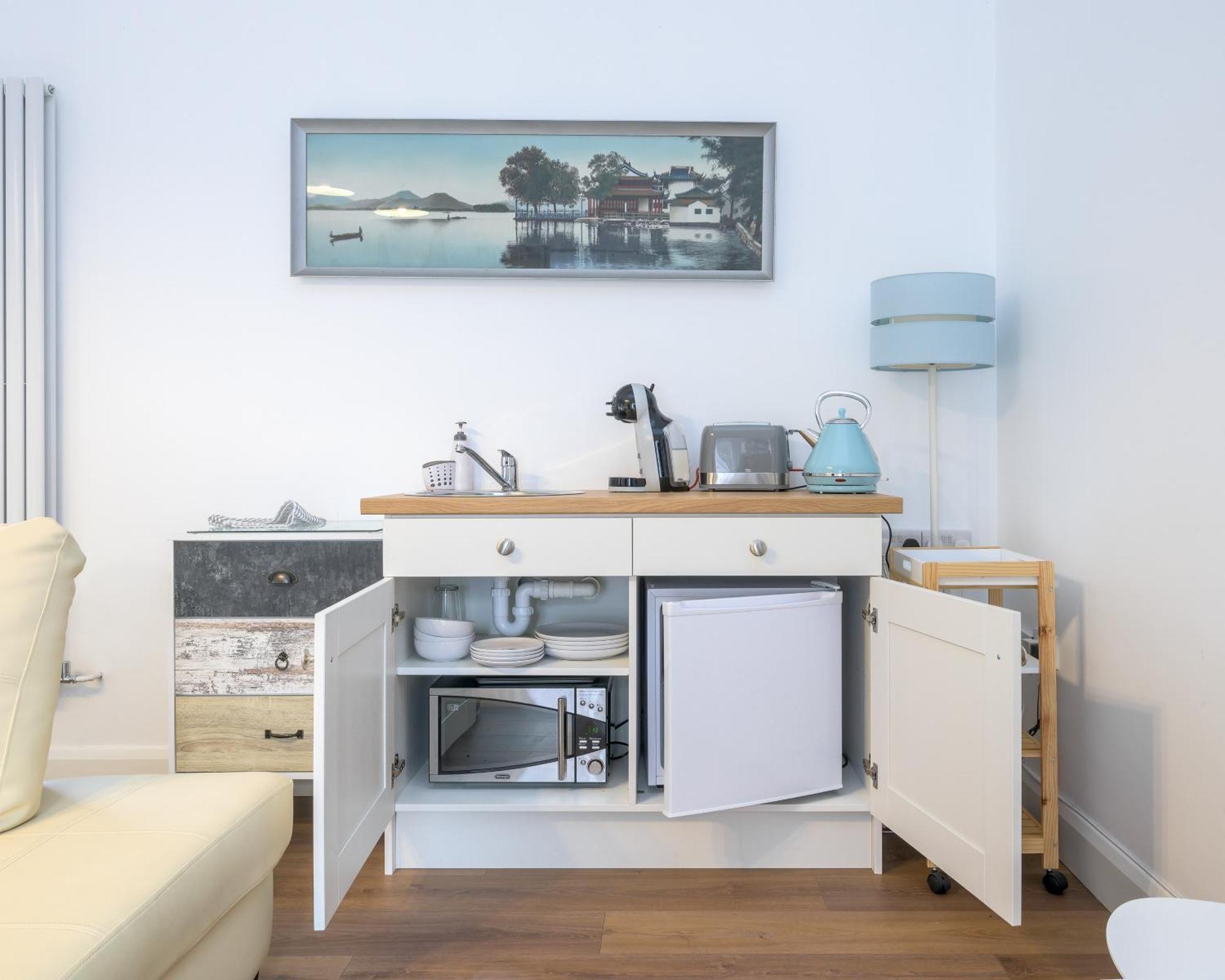 Willow House Bed & Breakfast And Orchard Studios Self Catering リマバディ エクステリア 写真